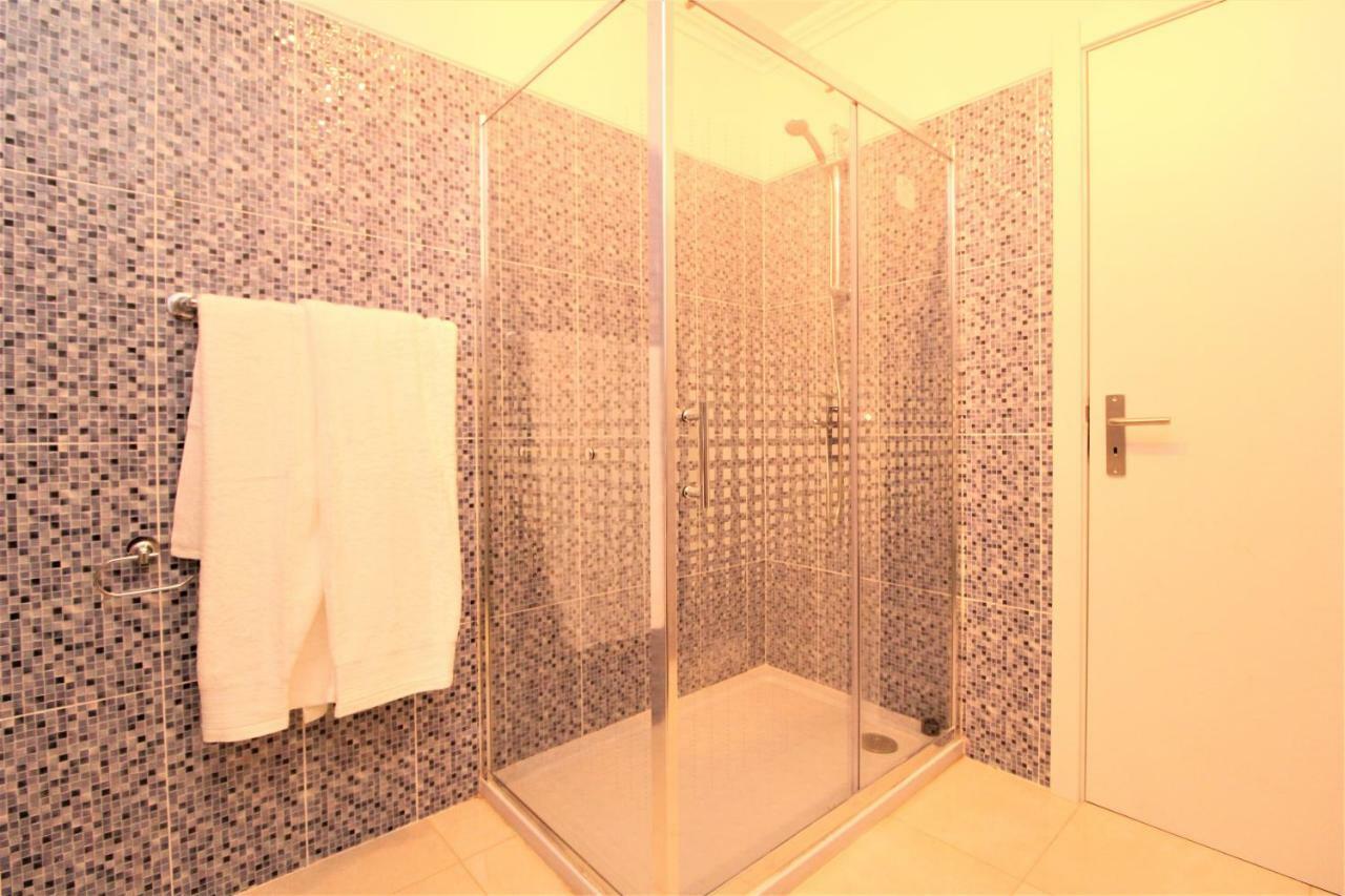 Heart Old Town City Center Apartment 5 Stars 푼샬 외부 사진